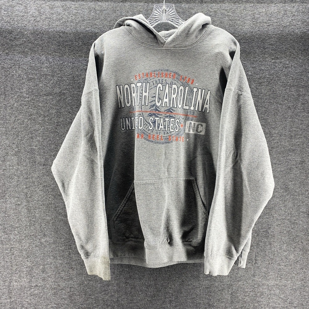 Gildan Hoodie Mens XL Grey Good North Carolina Tar Heel State Graphic Pullover